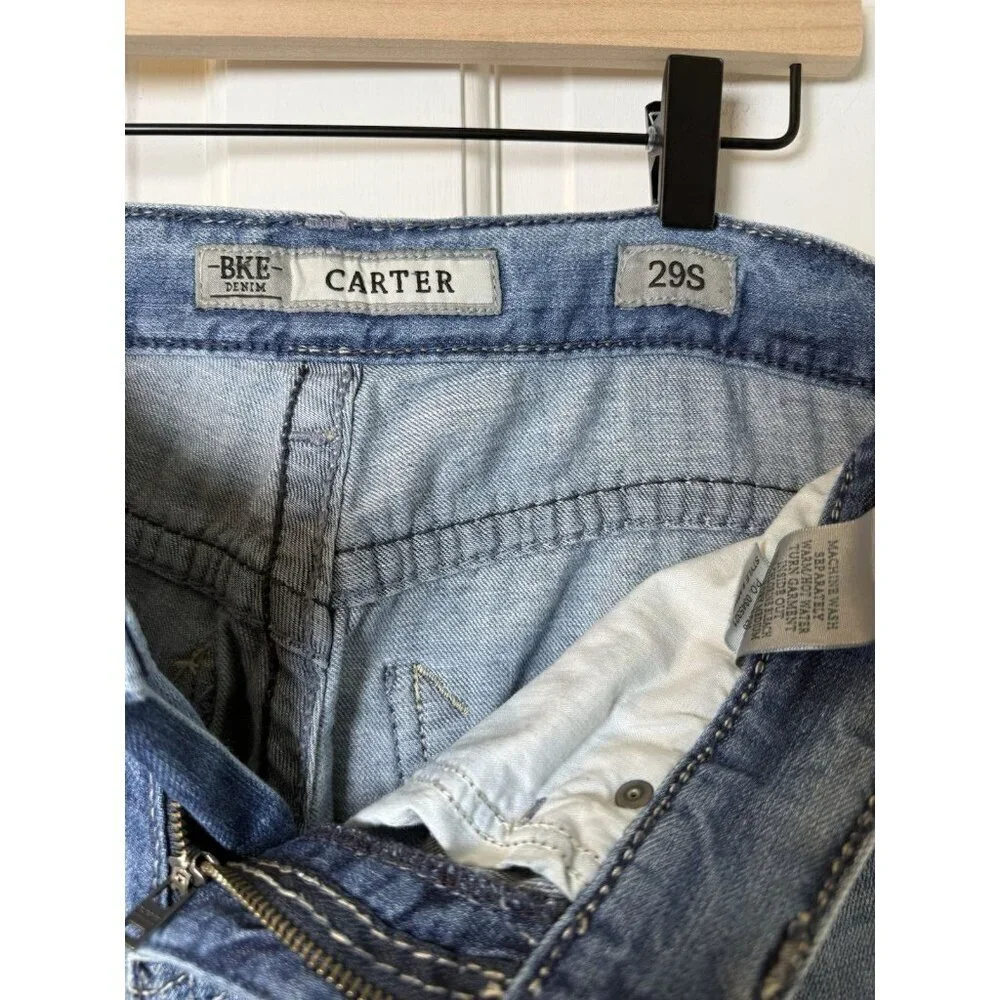 BKE Carter Men’s Distressed Light Blue Jeans Size 29S Straight Leg Denim
